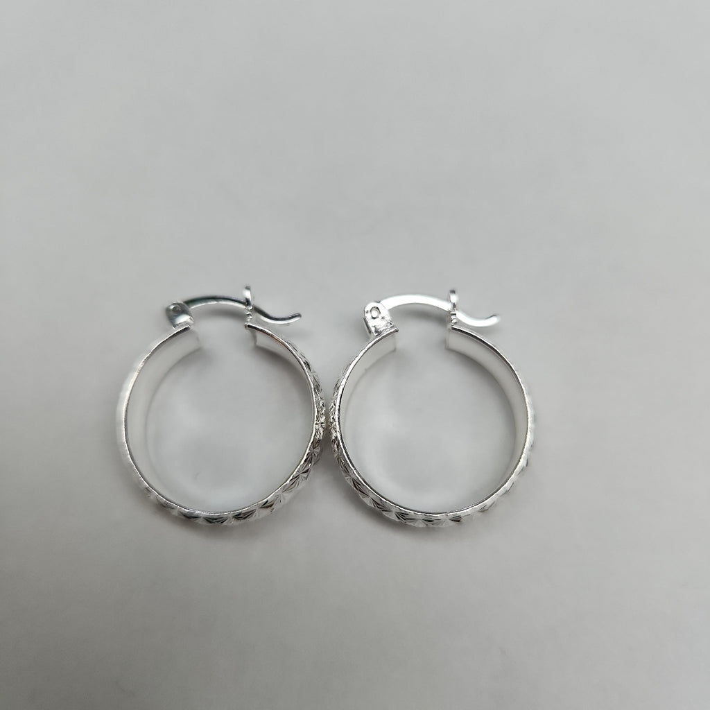 PAR ARRACADAS FACETADAS PLATA .925 3.3 GR (NUEVO)