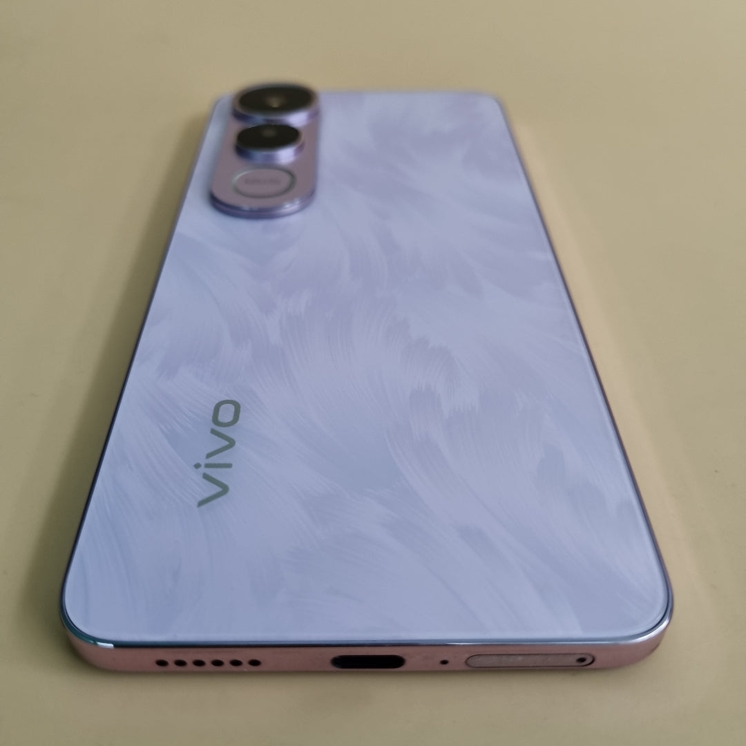 CELULAR VIVO V50 LITE V2441 (2025) 256 GB 8 GB RAM (SEMINUEVO)