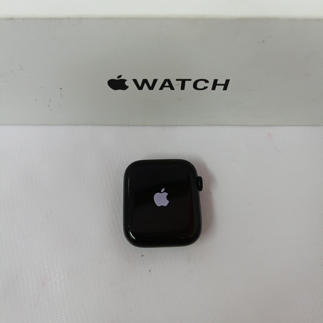 SMARTWATCH APPLE SE 3 ALUMINIO A3325 44 MM GPS (SEMINUEVO)