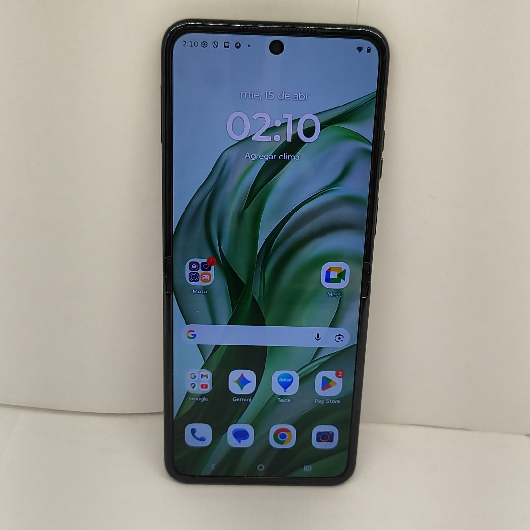 CELULAR MOTOROLA RAZR 50 ULTRA XT2451-3 (2024) 512 GB 12 GB RAM (SEMINUEVO)