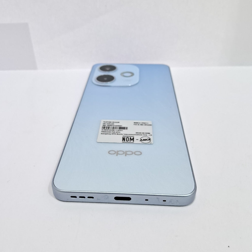 CELULAR OPPO  A5 PRO CPH2711 (2025) 256 GB 8 GB RAM (SEMINUEVO)