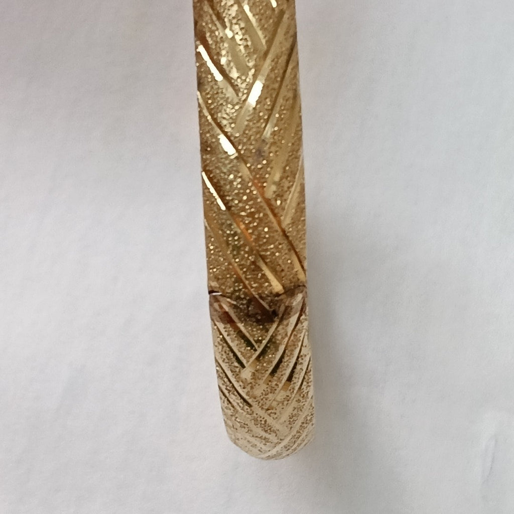 PULSERA RIGIDA ORO 14 K 12 GRMS (SEMINUEVO)