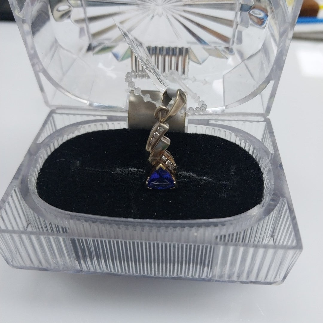 DIJE ORO 14 K 2.4 GRMS (SEMINUEVO)