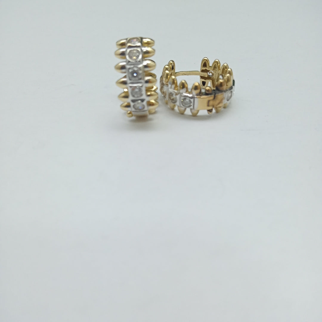 ARRACADAS PAR ORO 14 K 5.9 GRMS (SEMINUEVO)