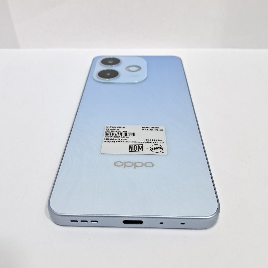 CELULAR OPPO  A5 PRO CPH2711 (2025) 256 GB 8 GB RAM (SEMINUEVO)