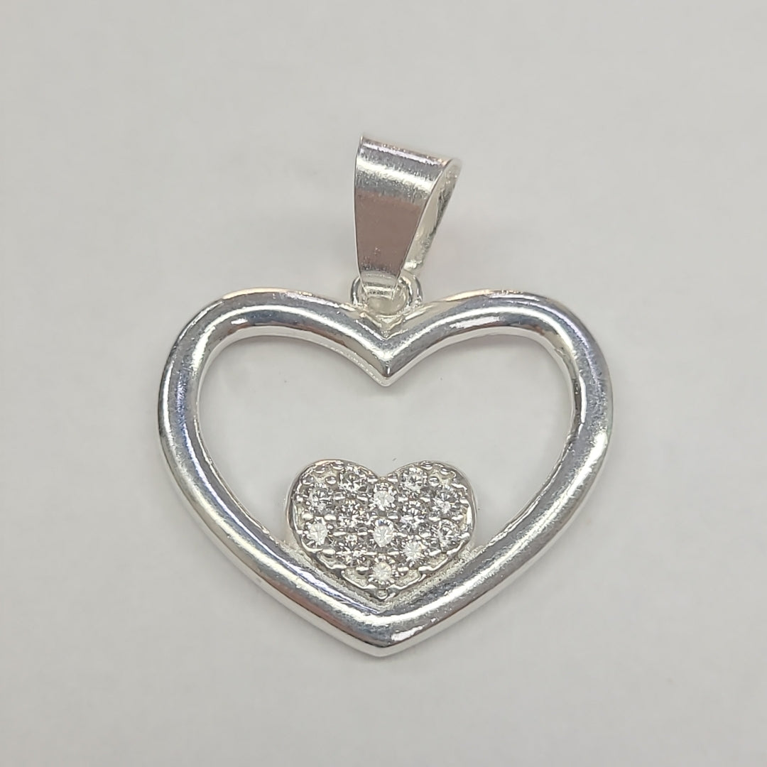 DIJE CORAZON C/CIRCONIAS PLATA .925 2.5 GR (NUEVO)