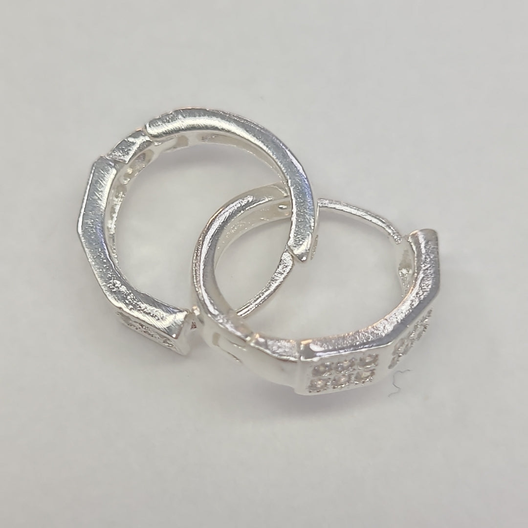 ARRACADAS C/CIRCONIAS PLATA .925 2.5 GR (NUEVO)