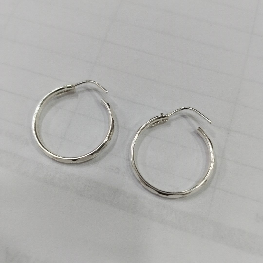 PAR ARRACADAS FACETADA PLATA .925 2.1 GR (NUEVO)