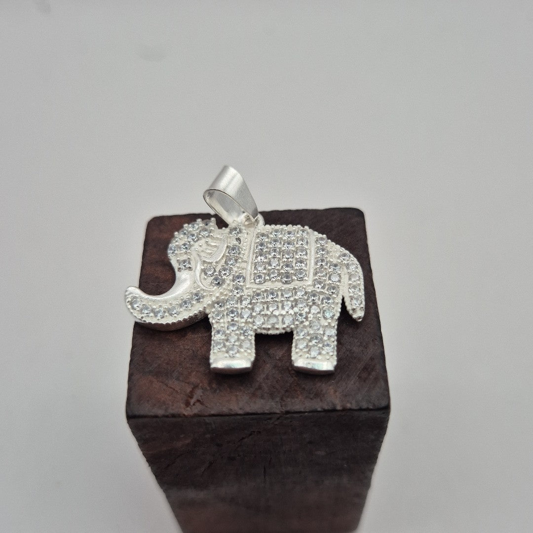 DIJE ELEFANTE C/CIRCONIAS PLATA .925 5.3 GR (NUEVO)