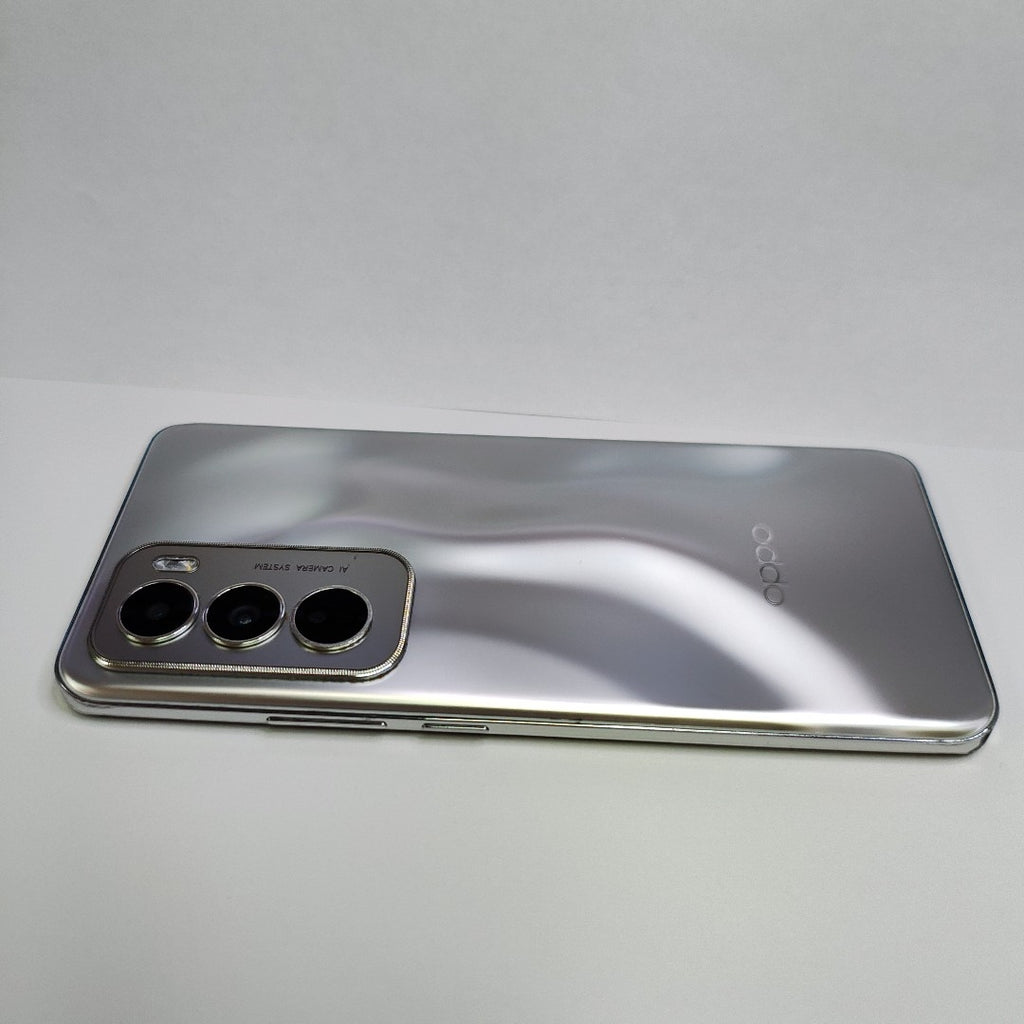 CELULAR OPPO RENO12 5G CPH2625 (2024) 512 GB 12 GB RAM