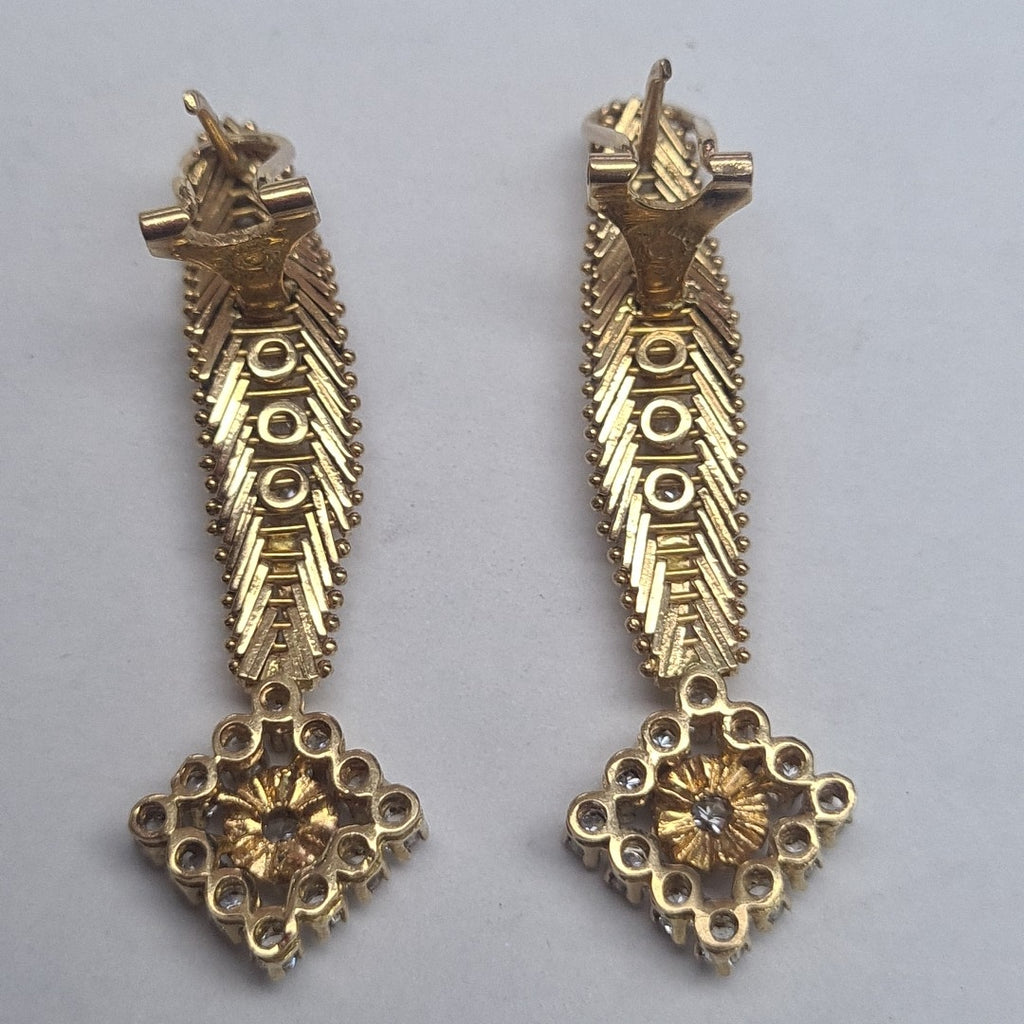 ARETES PAR ORO 18 K 12.9 GRMS (SEMINUEVO)