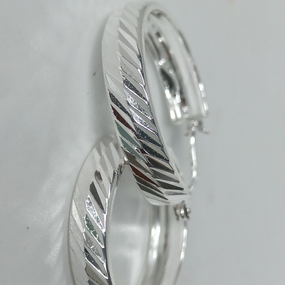 PAR ARRACADAS LABRADAS PLATA .925 2.4 GR (NUEVO)