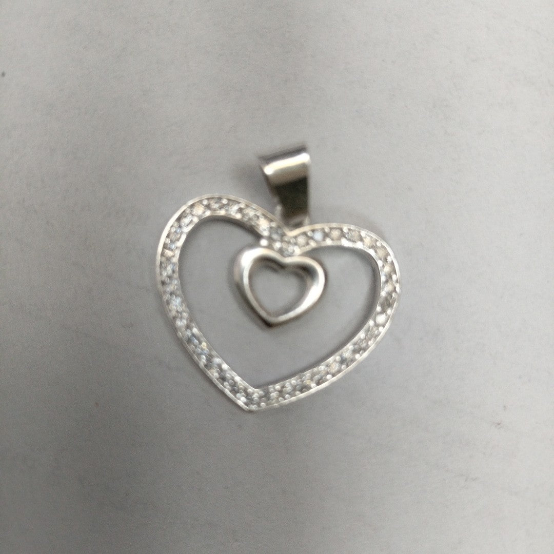 DIJE CORAZON C/CIRCONIAS PLATA .925 2.7 GR (NUEVO)