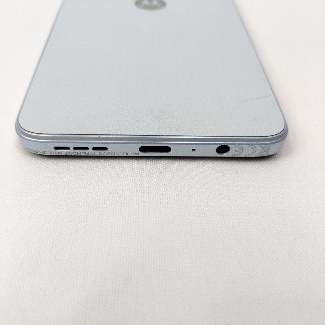 CELULAR MOTOROLA MOTO G84 XT2347-2 (2023) 256 GB 12 GB RAM (SEMINUEVO)