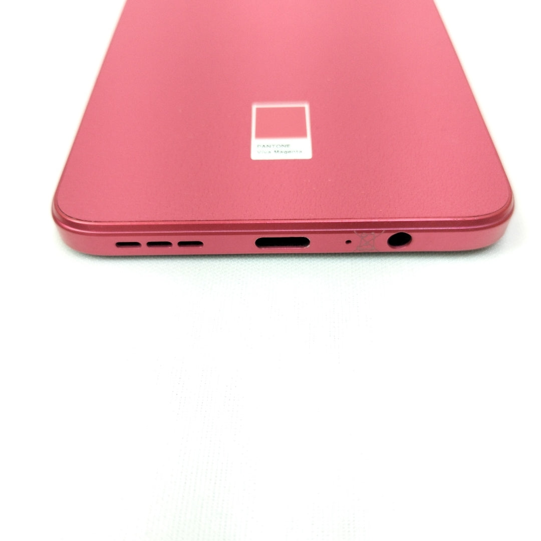 CELULAR MOTOROLA MOTO G84 XT2347-1 (2023) 256 GB 8 GB RAM (SEMINUEVO)