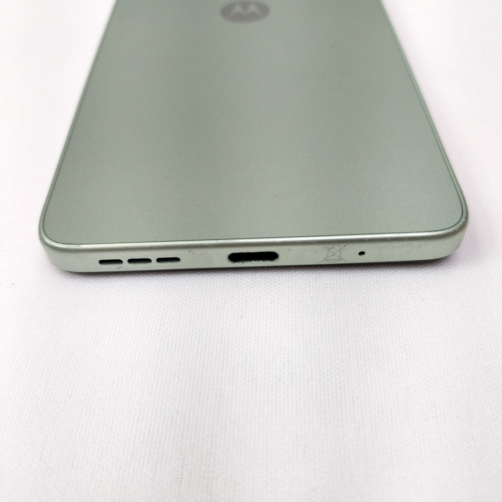 CELULAR MOTOROLA MOTO G24 XT2423-1 (2024) 128 GB 4 GB RAM (SEMINUEVO)