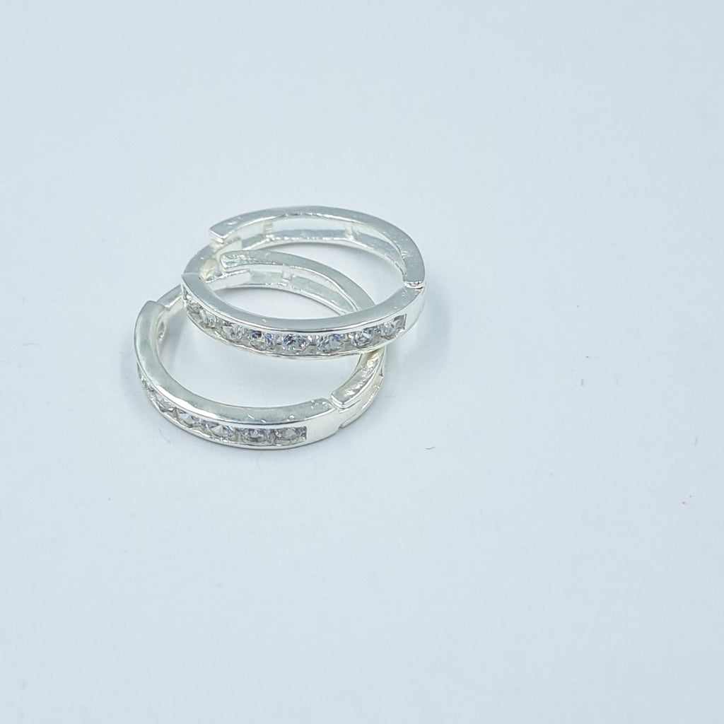 ARRACADAS C/CIRCONIAS PLATA .925 2.1 GR (NUEVO)