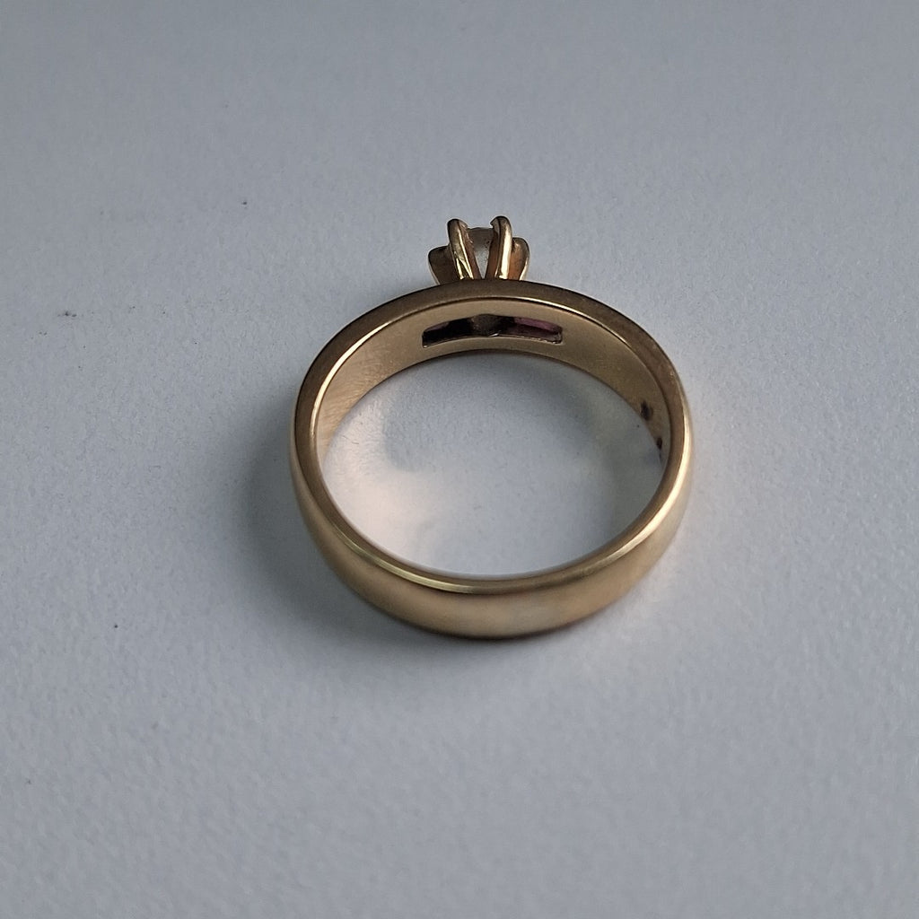ANILLITO ORO 14 K 5,30 GRMS (SEMINUEVO)