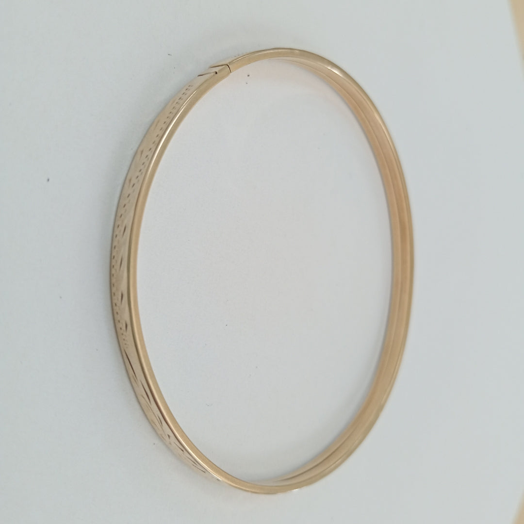 PULSERA RIGIDA ORO 10 K 5.9 GRMS (SEMINUEVO)