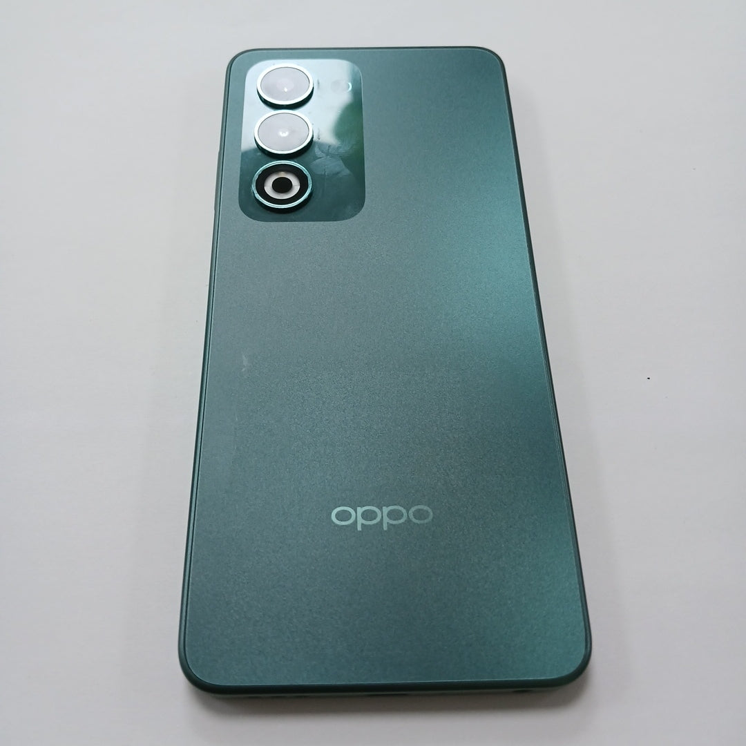 CELULAR OPPO  A5 CPH2727 (2025) 256 GB 4 GB RAM (SEMINUEVO)