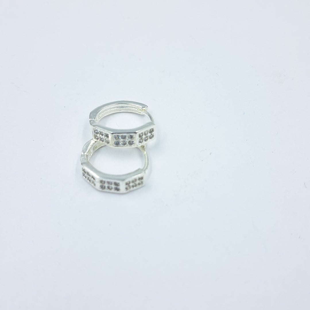 ARRACADAS C/CIRCONIAS PLATA .925 2.6 GR (NUEVO)