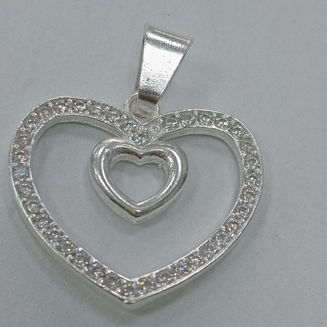 DIJE CORAZON C/CIRCONIAS PLATA .925 2.7 GR (NUEVO)
