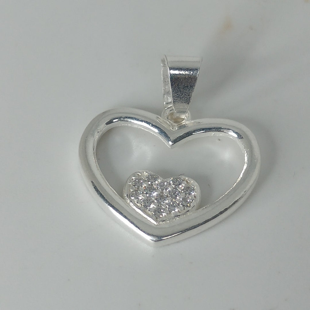 DIJE CORAZON C/CIRCONIAS PLATA .925 2.5 GR (NUEVO)