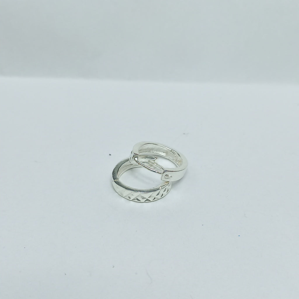 ARRACADAS LABRADAS PLATA .925 3.2 GR (NUEVO)