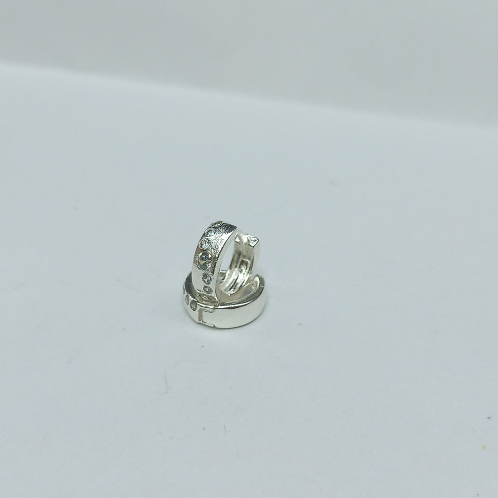 ARRACADAS C/CIRCONIAS PLATA .925 2.1 GR (NUEVO)