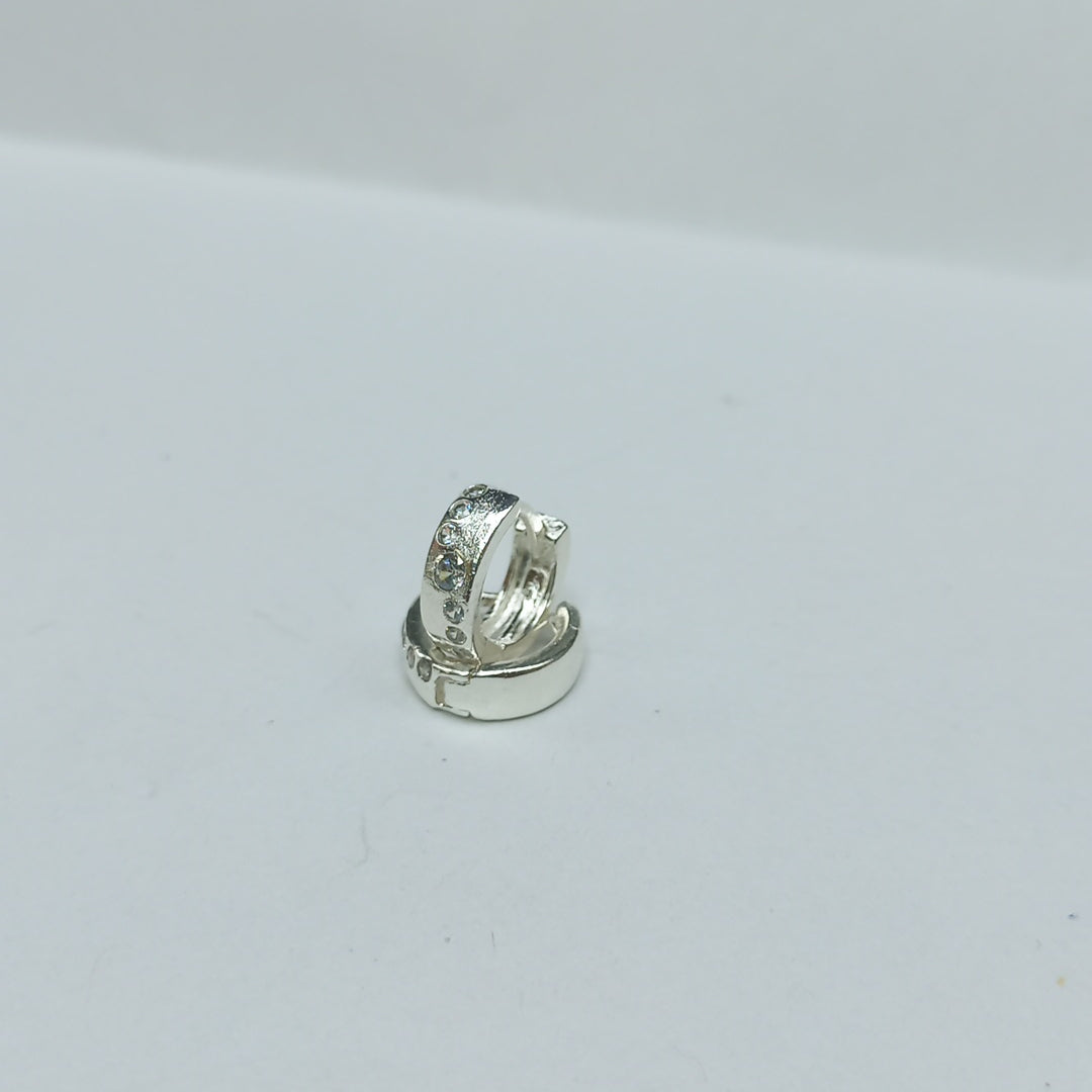 ARRACADAS C/CIRCONIAS PLATA .925 2.1 GR (NUEVO)