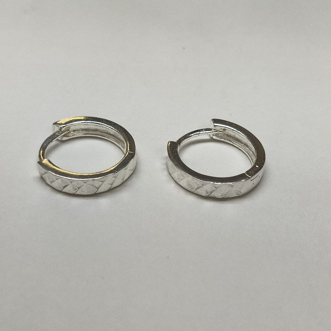 ARRACADAS LABRADAS PLATA .925 3.2 GR (NUEVO)