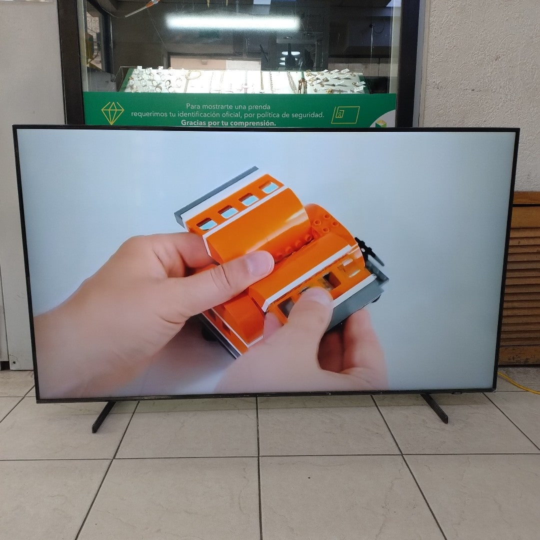 PANTALLA SAMSUNG QN55Q60DAF (2024) 55" QLED 4K (SEMINUEVO)