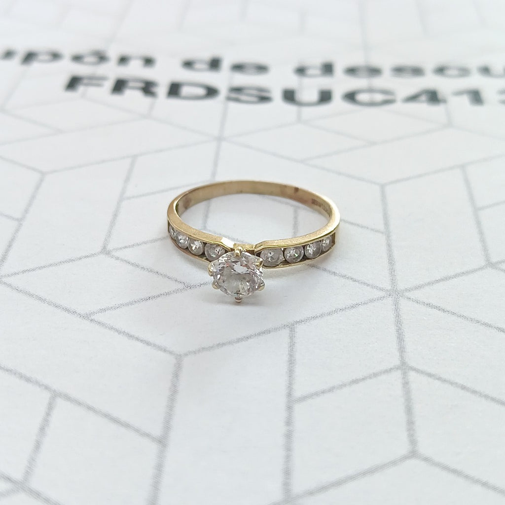 SOLITARIO ORO 8 K 1.5 GRMS (SEMINUEVO)