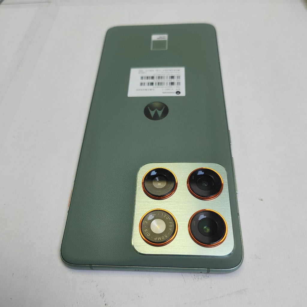 CELULAR MOTOROLA EDGE 70 XT2601-1 (2025) 512 GB 12 GB RAM (SEMINUEVO)