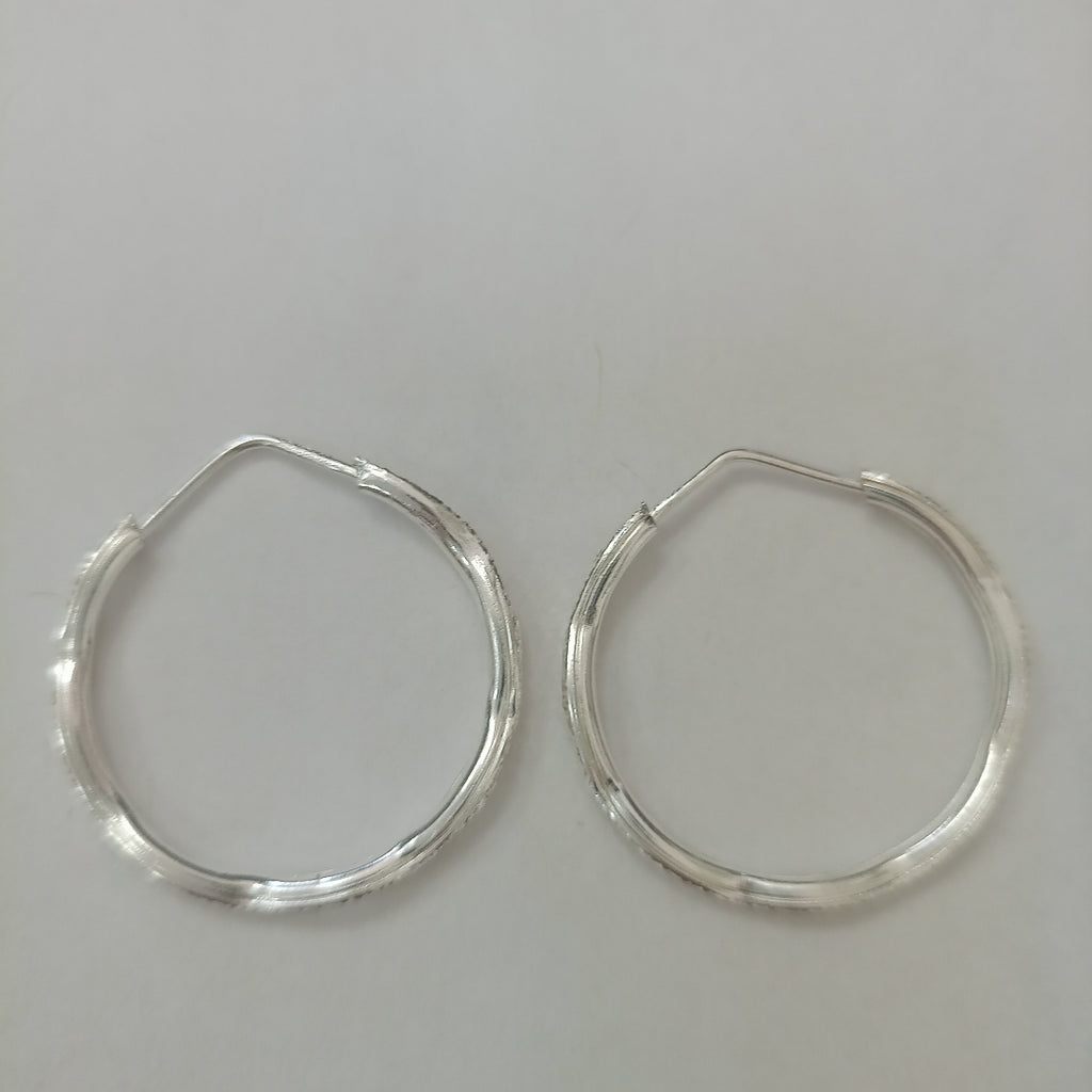 PAR ARRACADAS LABRADAS PLATA .925 2.5 GR (NUEVO)