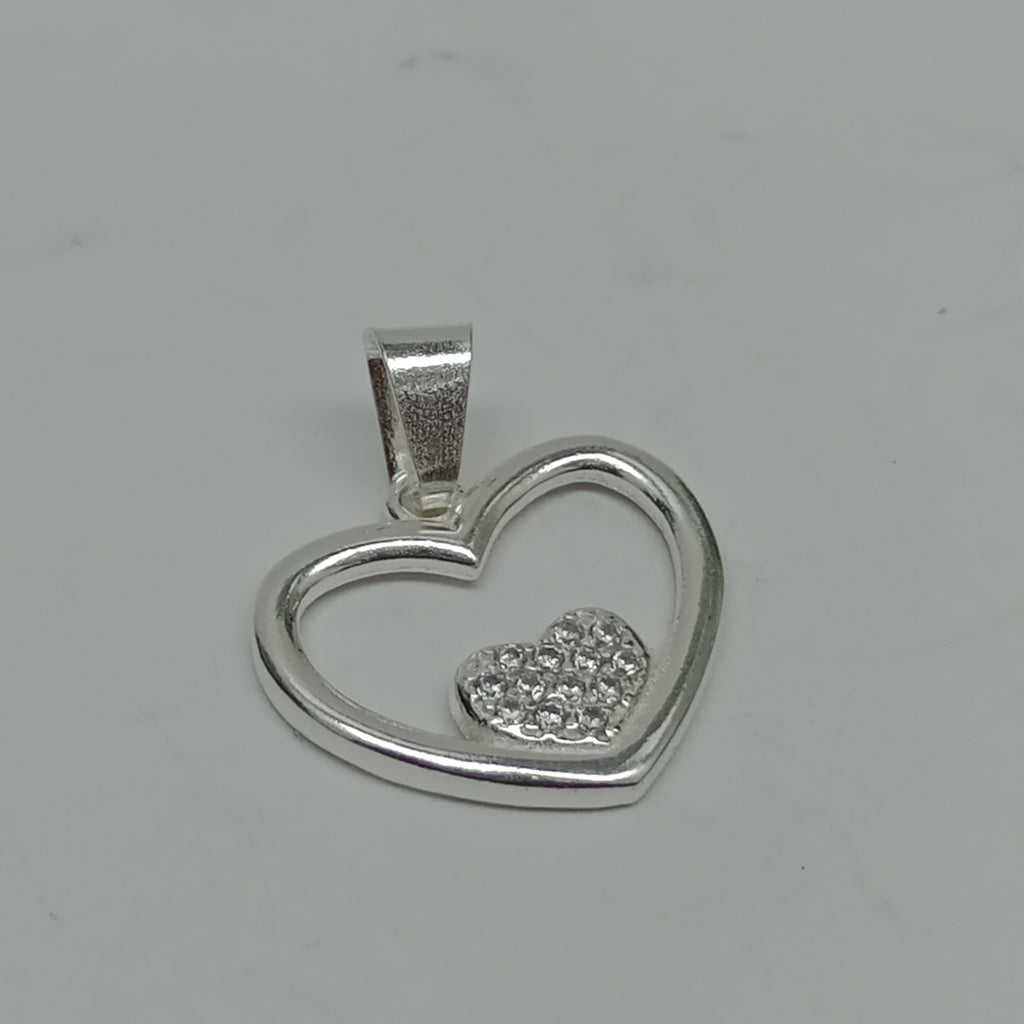 DIJE CORAZON C/CIRCONIAS PLATA .925 2.5 GR (NUEVO)