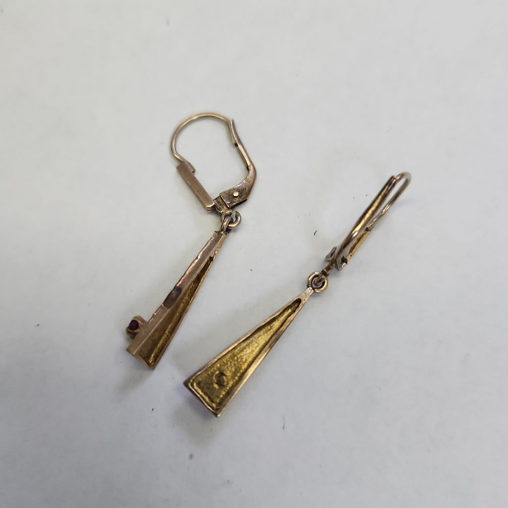 ARETES PAR ORO 8 K 2.3 GRMS (SEMINUEVO)