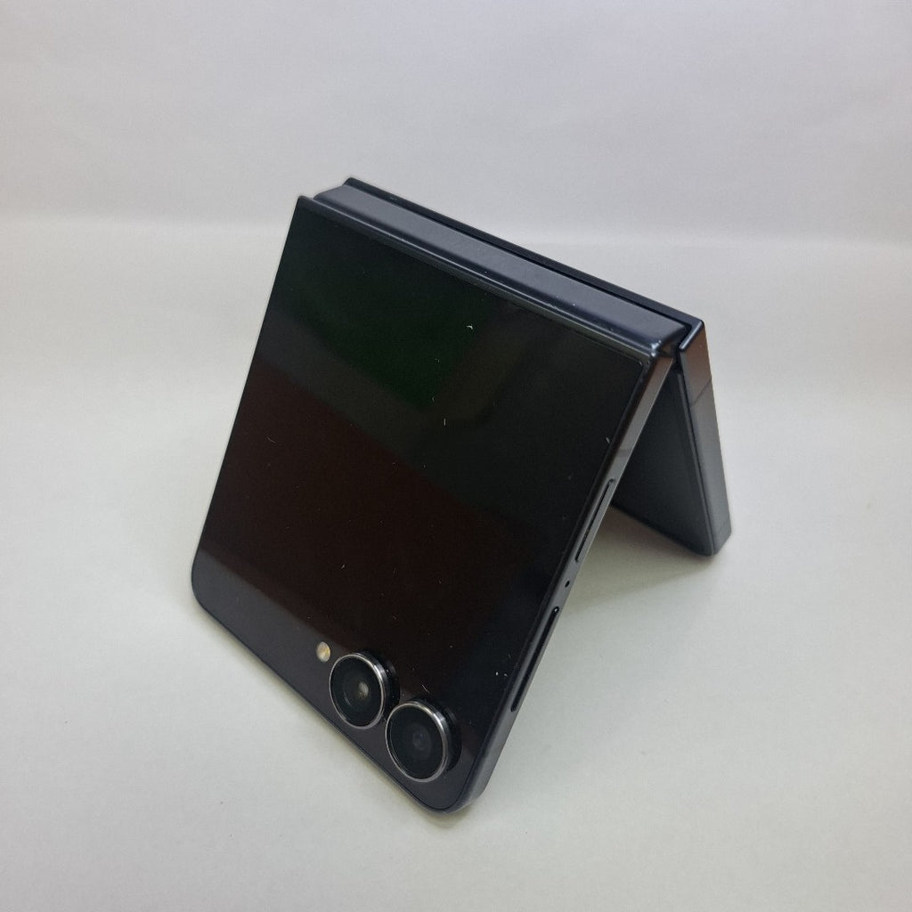 CELULAR SAMSUNG GALAXY Z FLIP 7 SM-F766U 512 GB 12 GB RAM