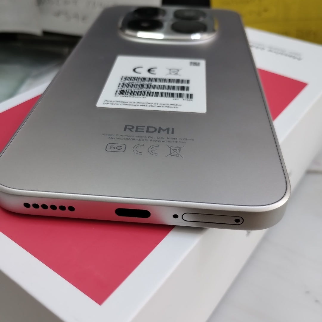 CELULAR XIAOMI REDMI NOTE 15 PRO 5G 25080RABDG (2026) 512 GB 8 GB RAM (SEMINUEVO)