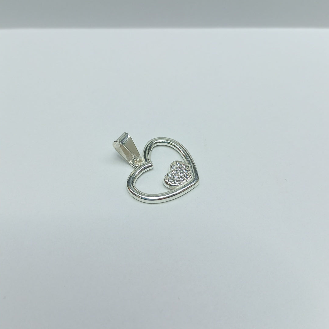 DIJE CORAZON C/CIRCONIAS PLATA .925 2.5 GR (NUEVO)