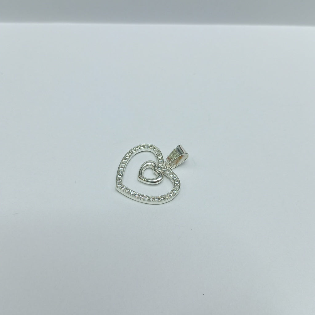 DIJE CORAZON C/CIRCONIAS PLATA .925 2.7 GR (NUEVO)