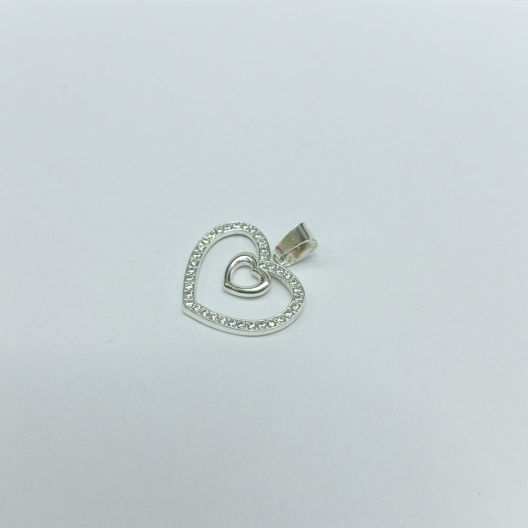 DIJE CORAZON C/CIRCONIAS PLATA .925 2.7 GR (NUEVO)