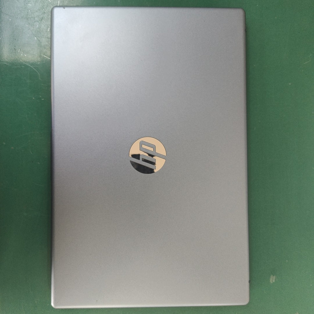 LAPTOP HP 15-FD0211LA (2025) 512 GB SSD 8 GB RAM (SEMINUEVO)