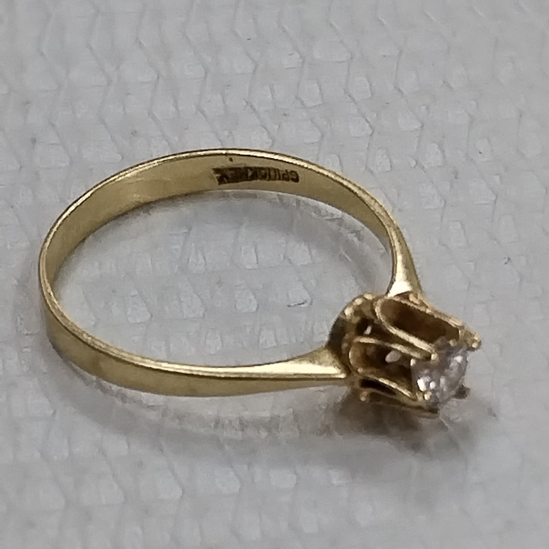 SOLITARIO ORO 10 K 1.4 GRMS (SEMINUEVO)