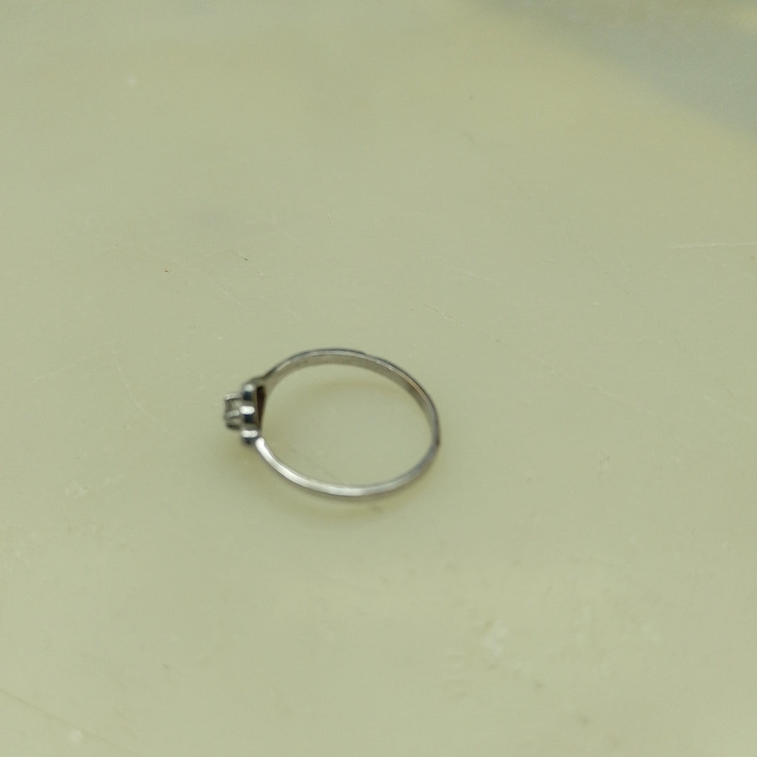 ANILLITO ORO BLANCO 10 K 0,60 GRMS (SEMINUEVO)