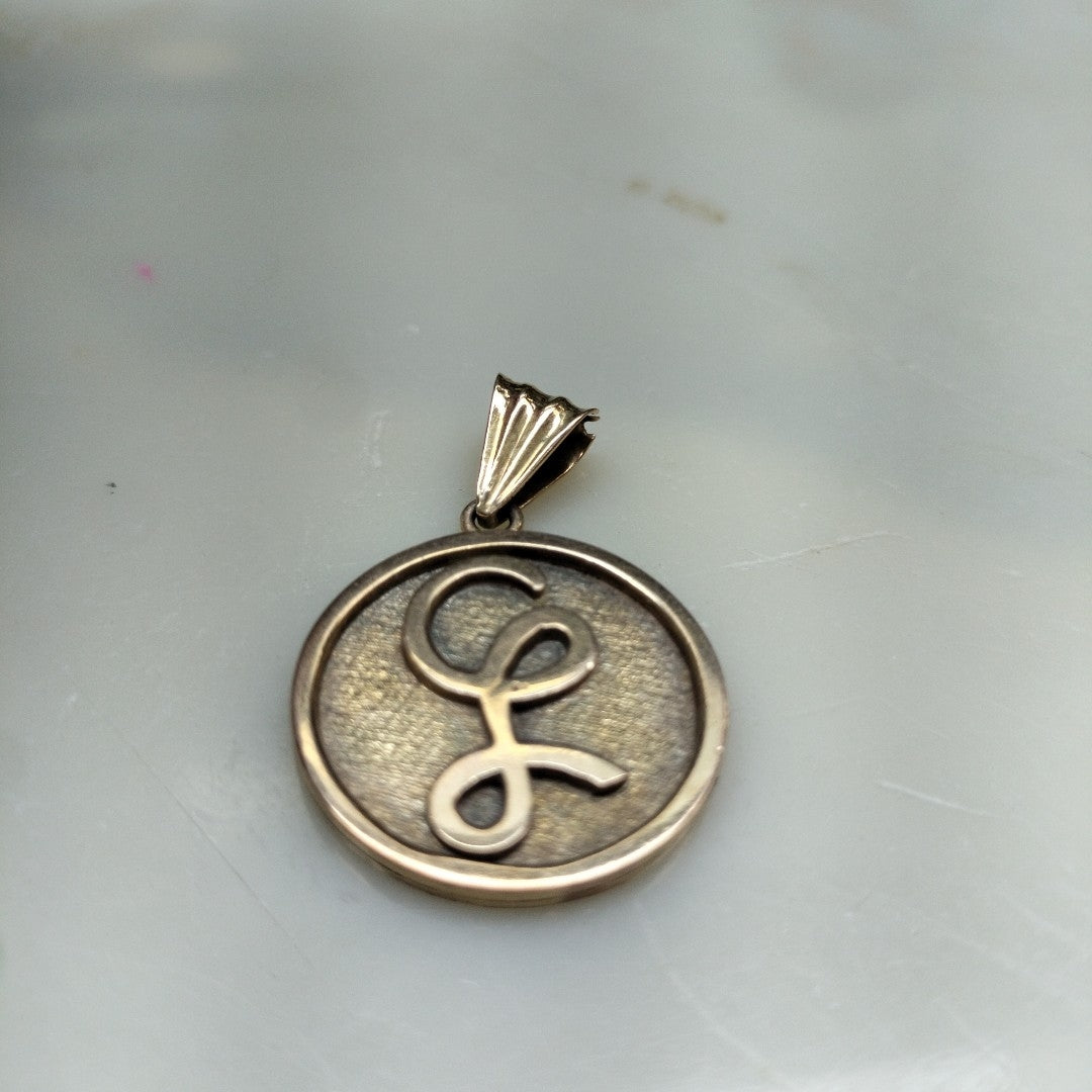 DIJE ORO 14 K 8,80 GRMS (SEMINUEVO)