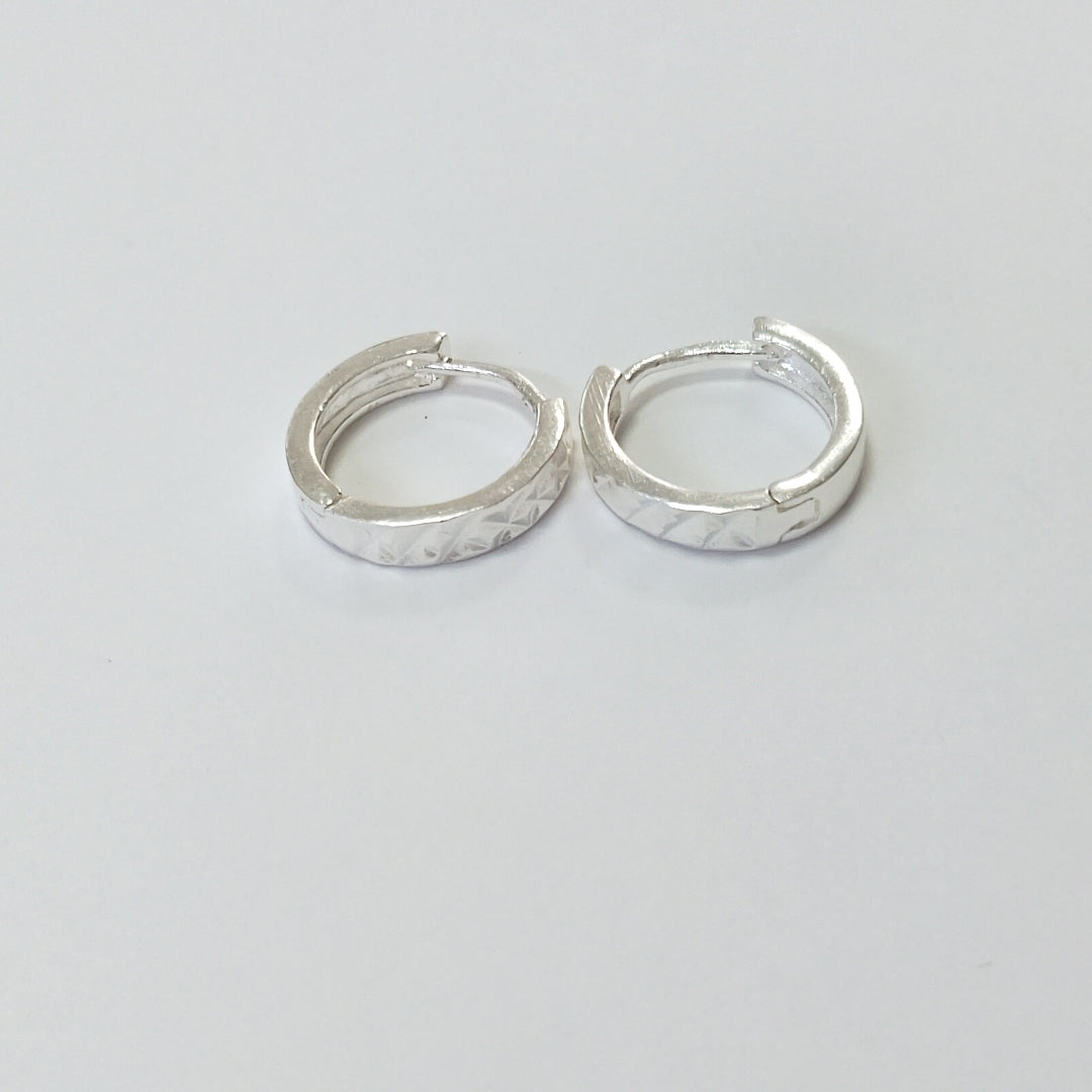 ARRACADAS LABRADAS PLATA .925 3.4 GR (NUEVO)