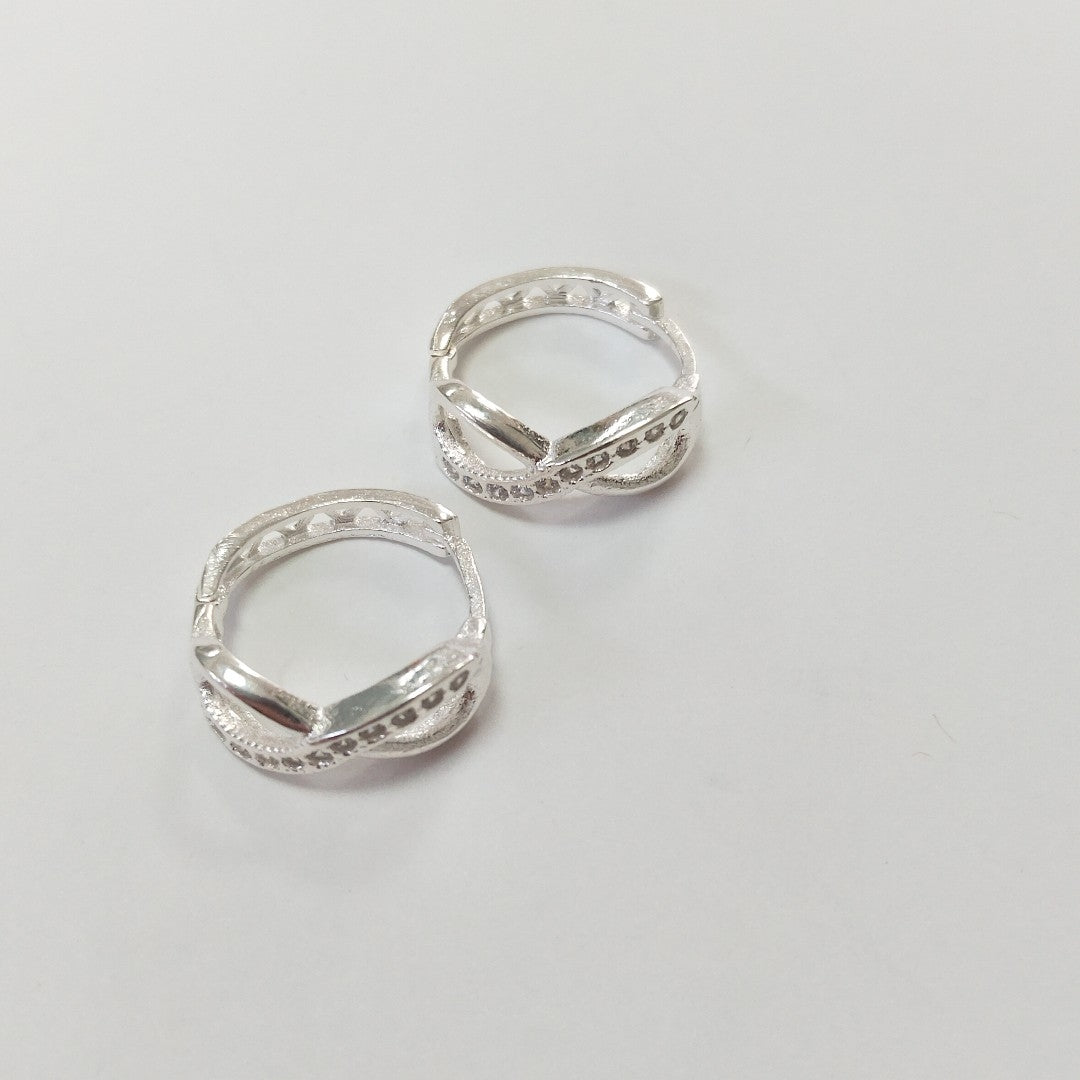 HUGGIES INFINITO CIRCONIAS PLATA .925 2.4 GR (NUEVO)