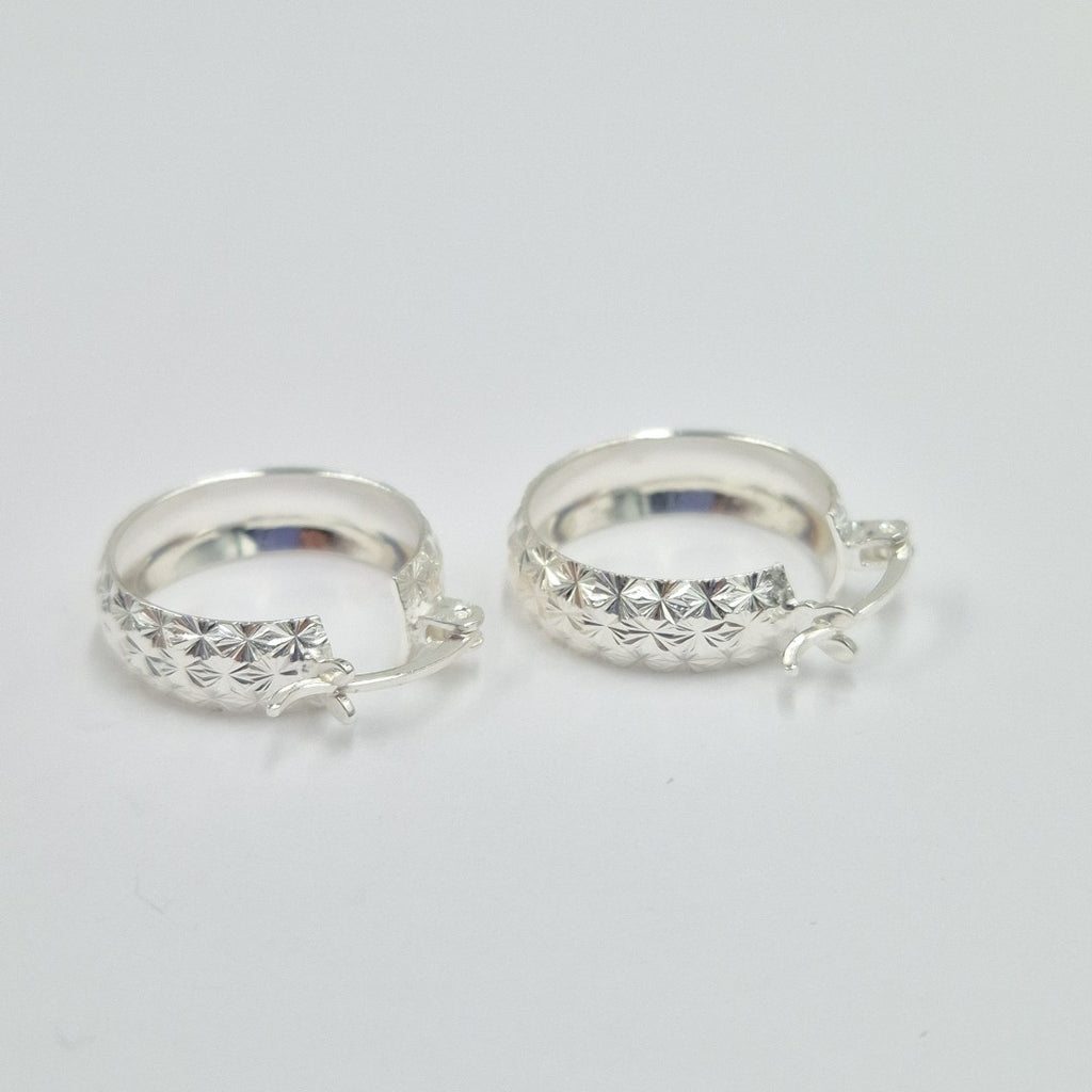PAR ARRACADAS FACETADAS PLATA .925 3.4 GR (NUEVO)