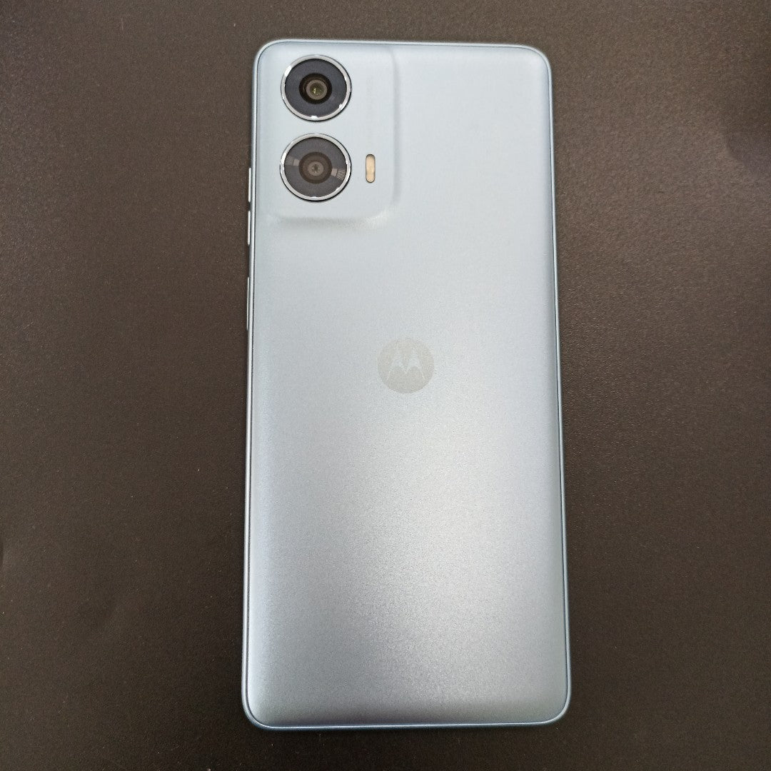CELULAR MOTOROLA MOTO G24 POWER XT2425-1 (2024) 256 GB 8 GB RAM (SEMINUEVO)